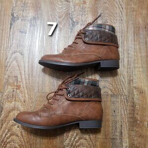 Women's Ankle Boots Brown Size 7 Casual Hiking Walking Leisure NWOT Bootie